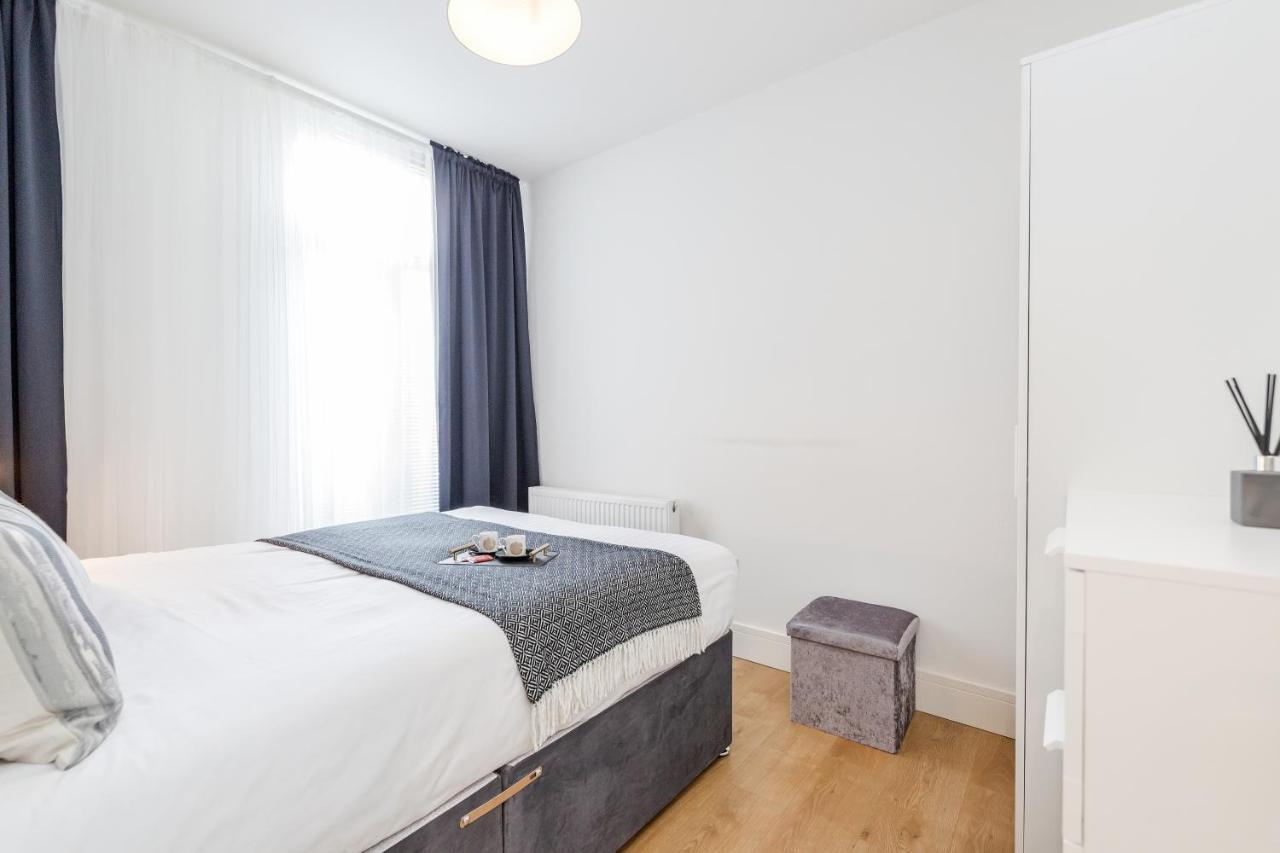 2 Bedrooms Serviced Apartment Excel Exhibition Centre, O2 Arena, Stratford Olympic City, Forest Gate, Central Londres Exterior foto
