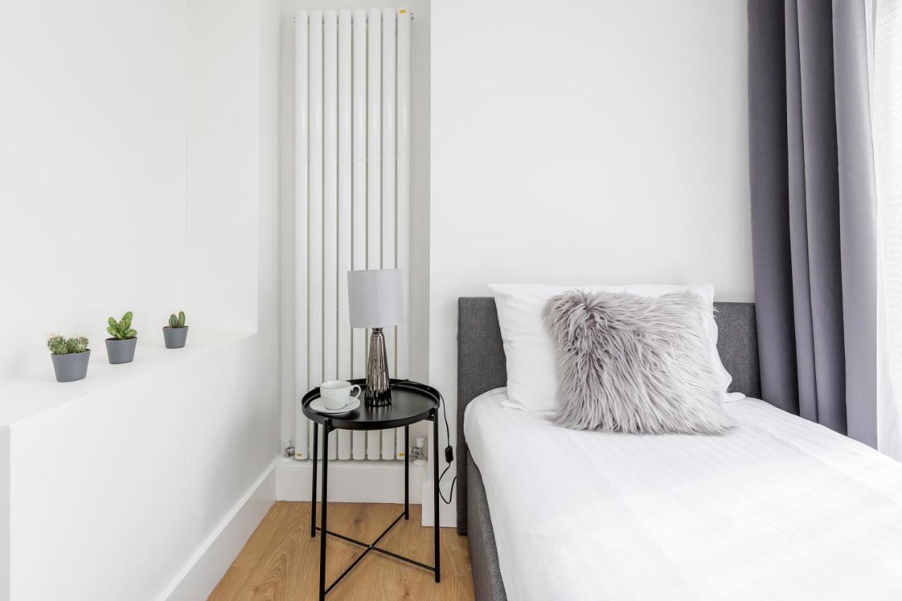 2 Bedrooms Serviced Apartment Excel Exhibition Centre, O2 Arena, Stratford Olympic City, Forest Gate, Central Londres Exterior foto